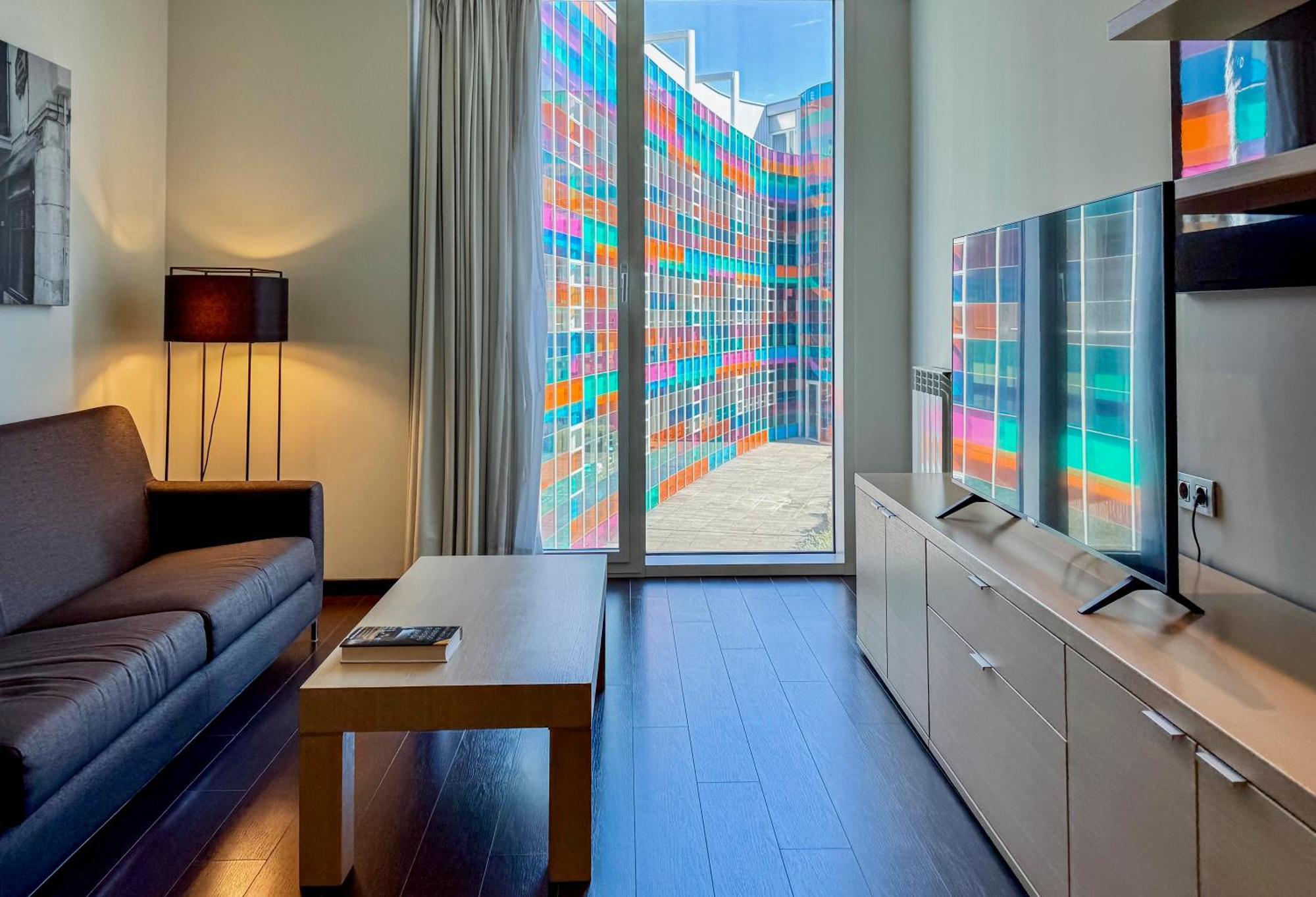 Hotel Jardines De Uleta Suites Vitoria-Gasteiz Ngoại thất bức ảnh