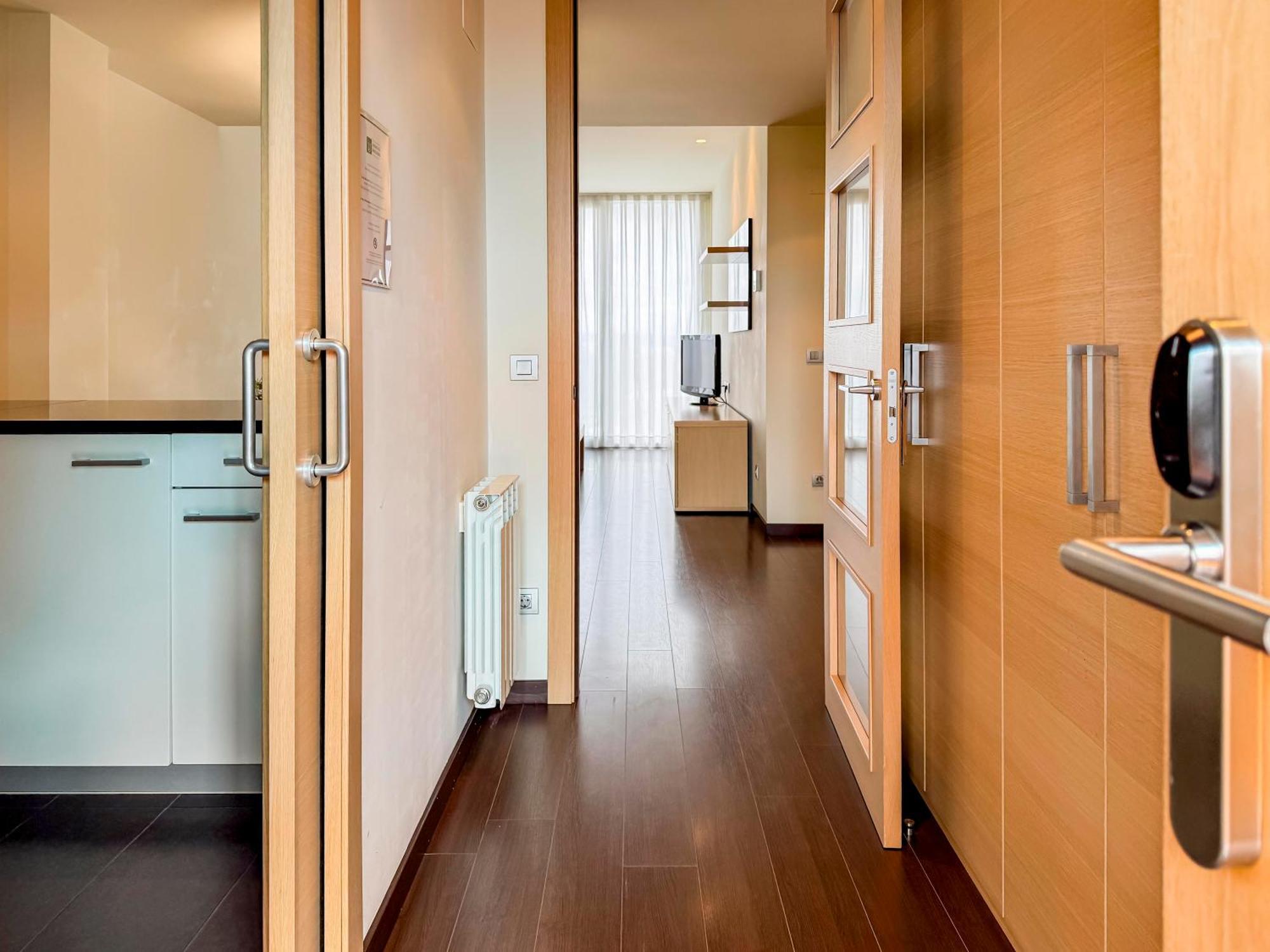 Hotel Jardines De Uleta Suites Vitoria-Gasteiz Ngoại thất bức ảnh