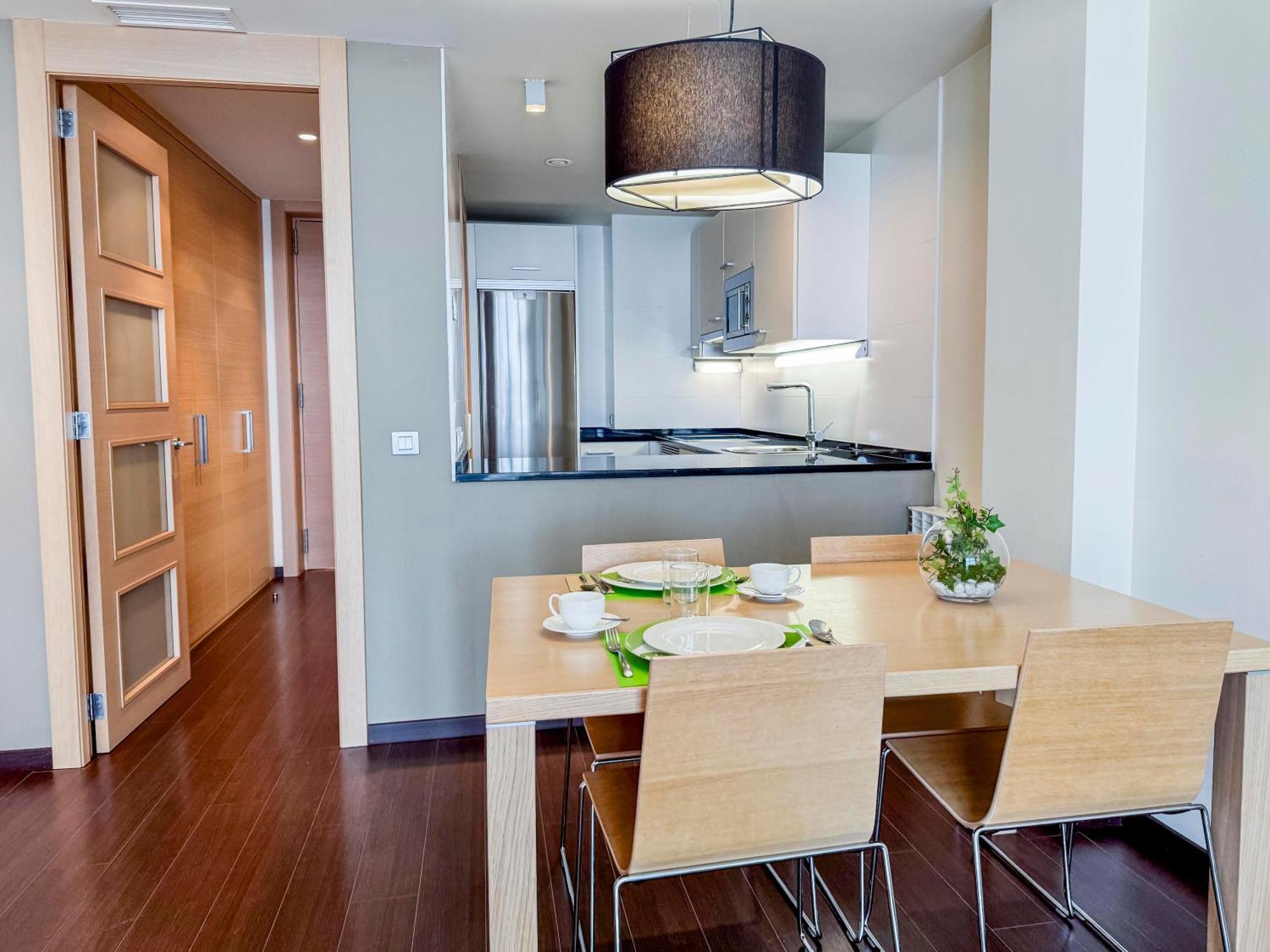Hotel Jardines De Uleta Suites Vitoria-Gasteiz Ngoại thất bức ảnh